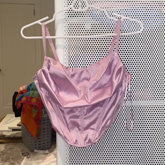 UO Lexi Satin Cowl Corset Top - Picture 3 of 5